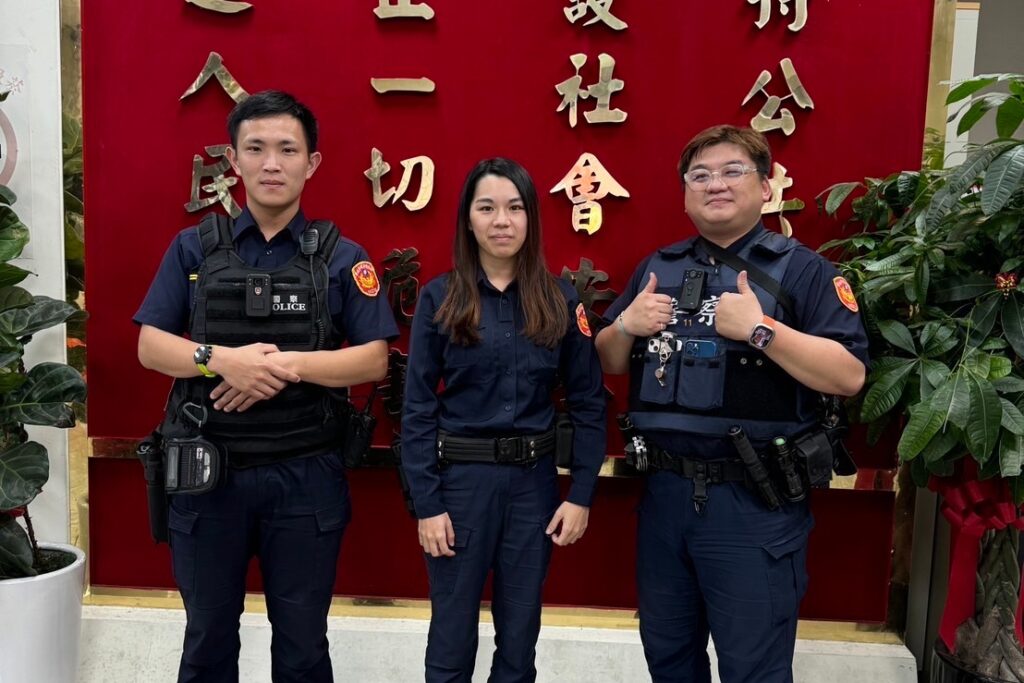 失智老嫗道路徘徊 信義警熱心協助返家 1 MEITU 20250314 100450039