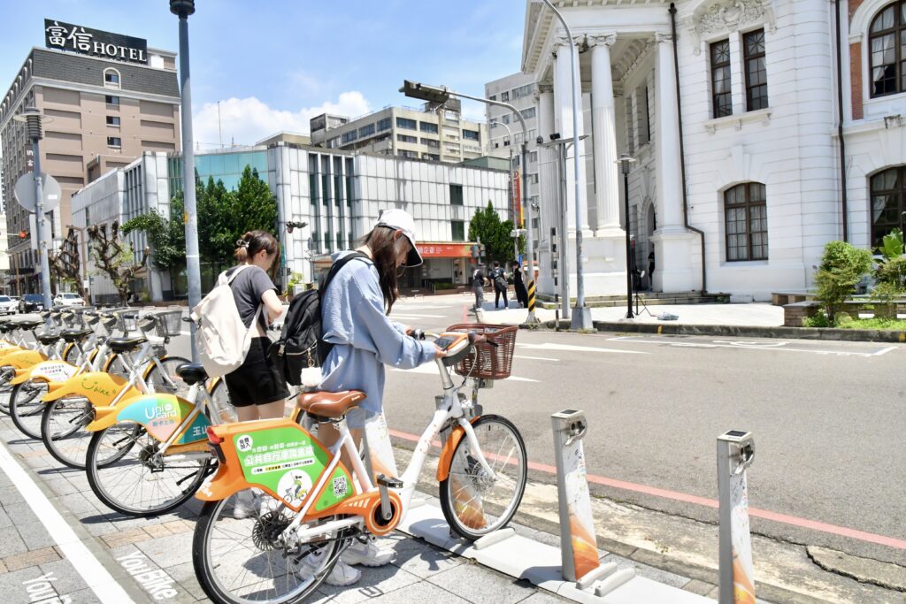 中市YouBike免費傷害險4/1新制上路 填選投保意願才能借車 1 提升使用者騎乘保障 4月起未投保傷害險將無法租借youbike 20e電輔車