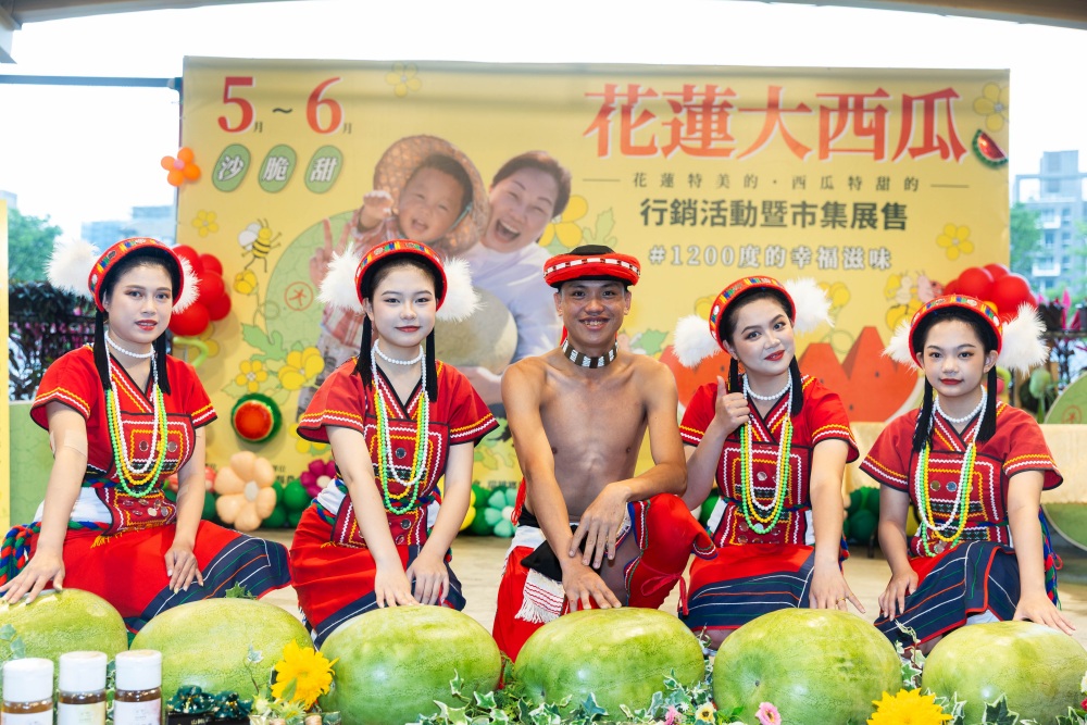 影音/花蓮大西瓜行銷首站登場 明星站台 市集試吃 親子活動嗨翻全台 1 ▲花蓮大西瓜行銷活動登場。(圖/主辦單位提供)