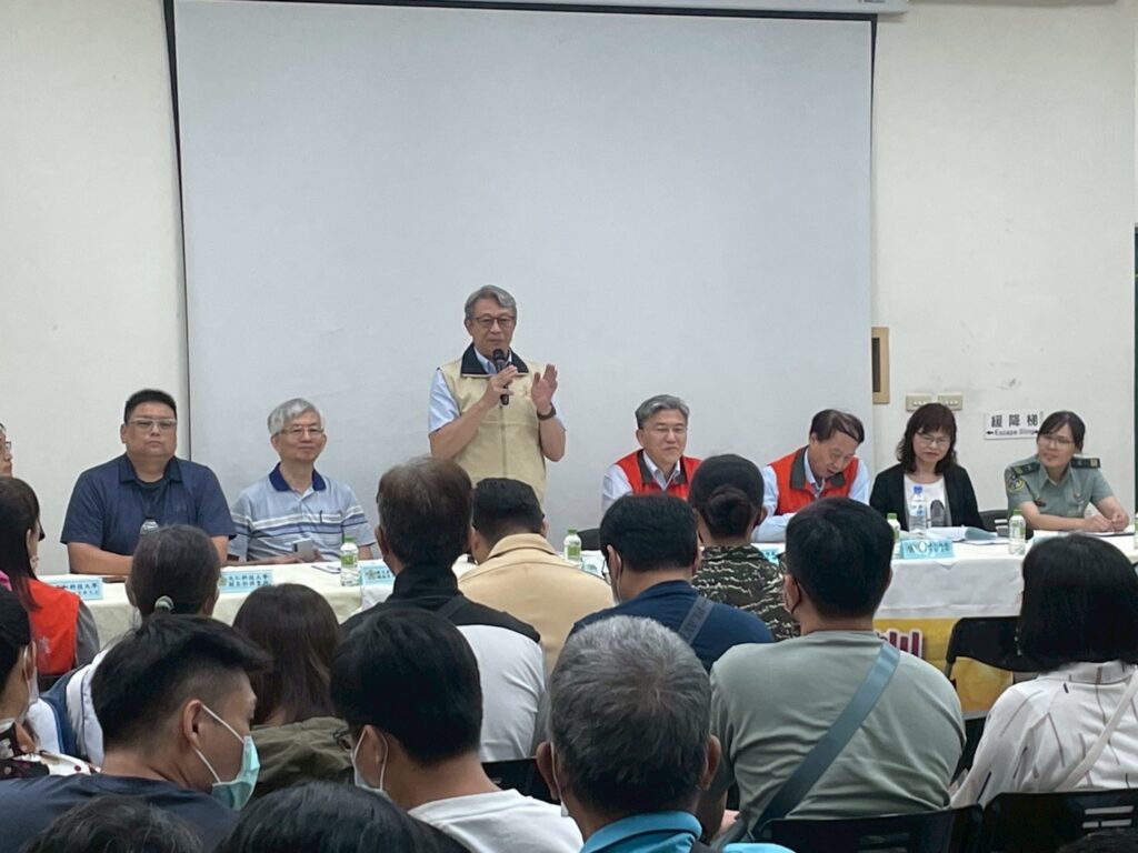 屏東榮服處辦理學業職訓說明會 助退除役官兵規劃職涯藍圖 2 1096330