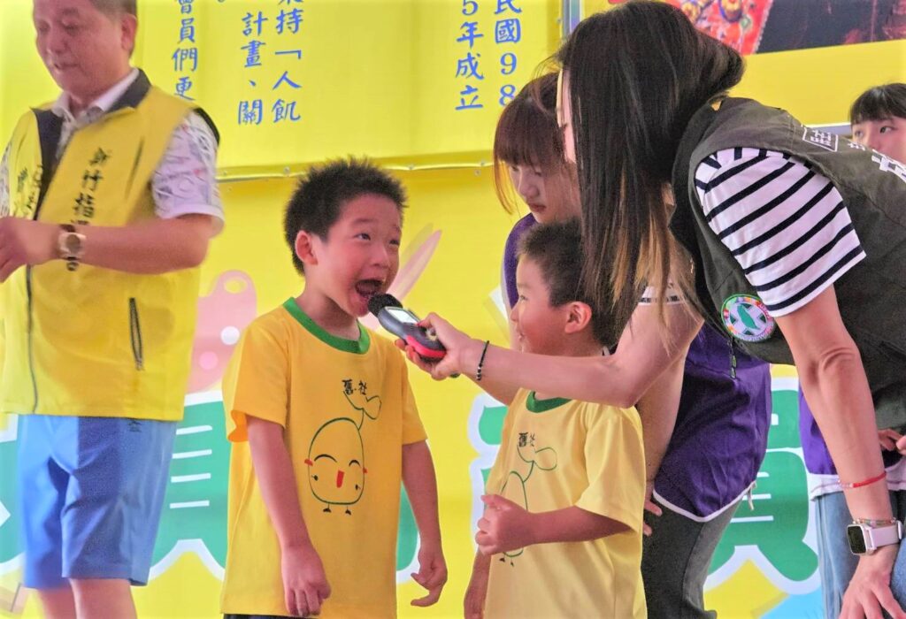 廣澤慈善協會鼓勵「愛要大聲說!」 新竹1500名學童高喊「我愛您」 1 11405241