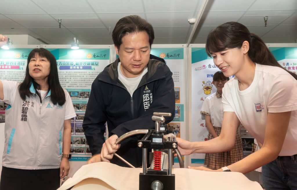 竹竹苗區高中職群科博覽會登場 邱臣遠:讓每個孩子都能找到方向 3 114052432