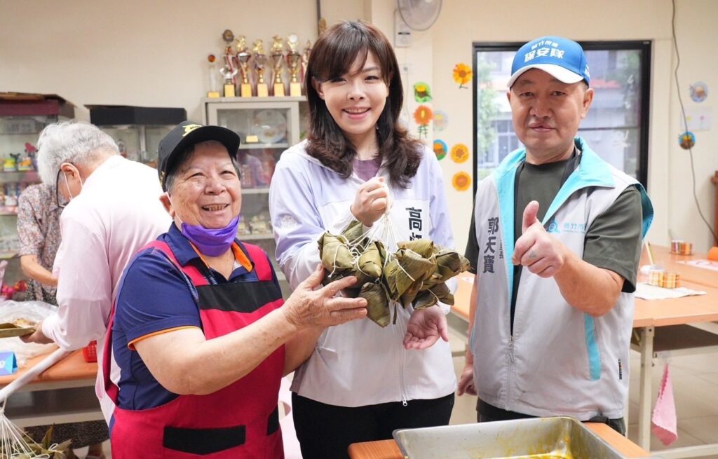 熱情逼人「避粽」反成「必重」 高虹安籲:守護竹市,出門投「不同意罷免」 1 11405311