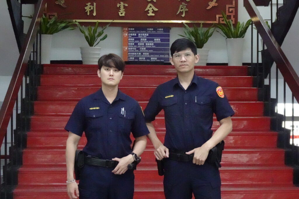 救援不分物種 文一帥警抱出受傷犬 民眾臉書狂讚 1 DSC02721