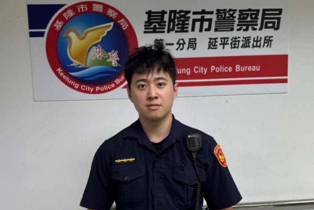 炎熱酷暑失智婦人走失 暖警見狀關懷陪同返家 2 MEITU 20250518 162913147
