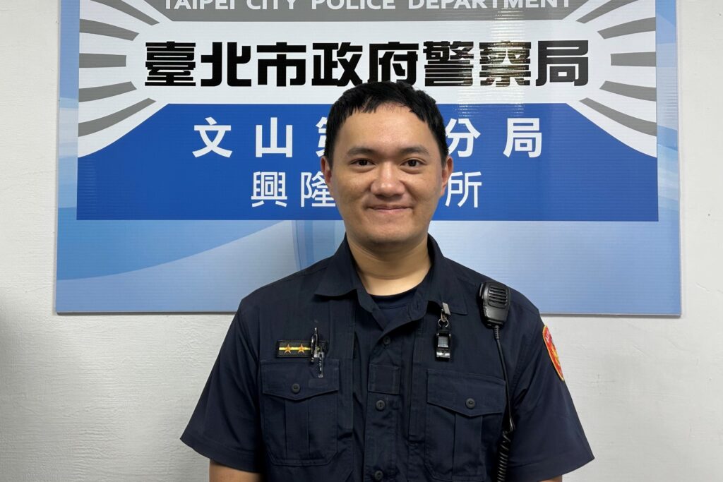 有 大麻 煩了 文二警鷹眼緝獲毒品三件套 2 吳旻諺