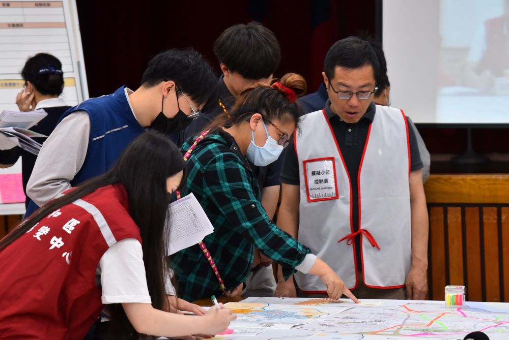 中和境況模擬演練 地震應變鉅細靡遺 2 《圖說》中和區境況模擬兵棋推演現場一。〈中和區公所提供〉