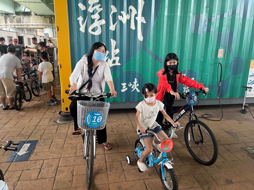 響應世界自行車日 新北河濱快樂騎 4 《圖說》河濱濕地一日遊--GO。〈高灘處提供〉