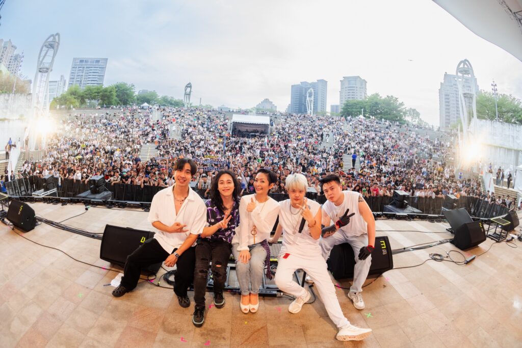 母親節最暖慶典 台中金曲音樂節2天湧近2萬人次 3 旅人x林曉培表演