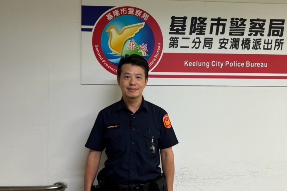 疑中毒暈眩想吐 警協助送醫治療 1 簡欽威 1
