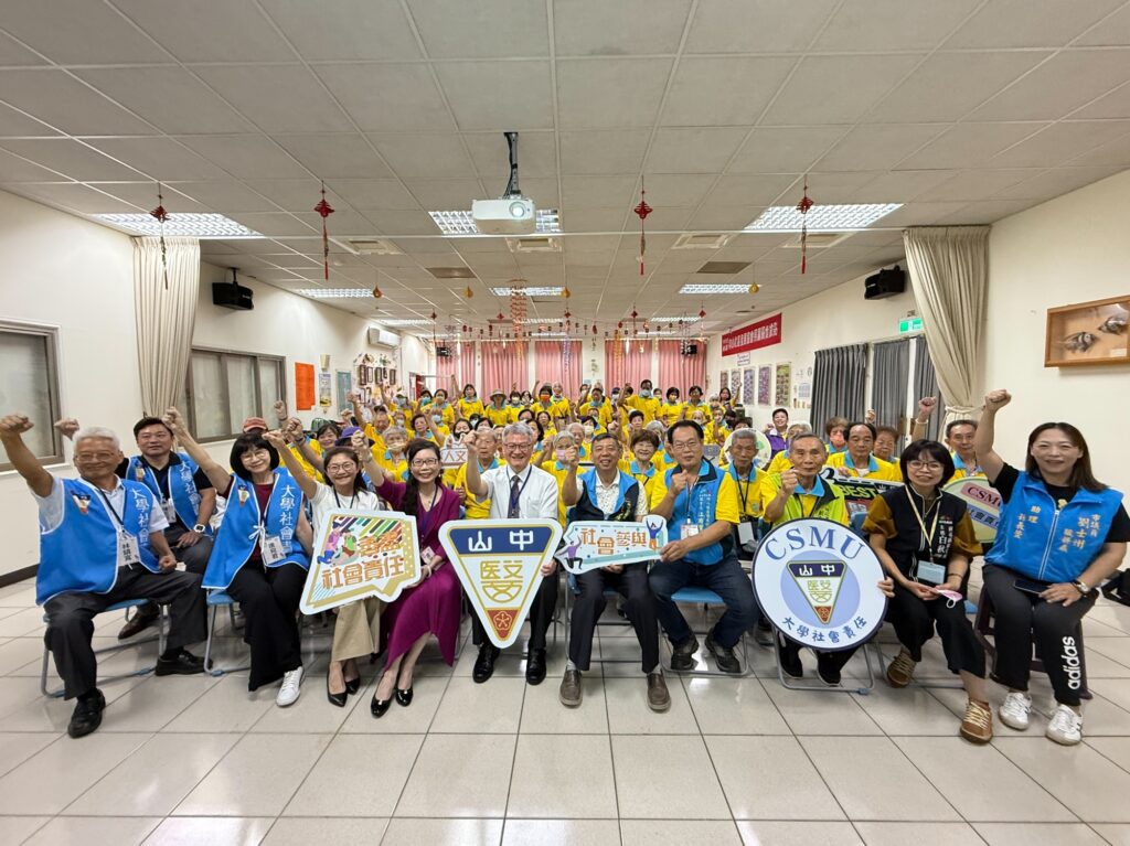 01 中山醫大首創唱歌訓練喉部肌力方式，未來將培訓更多志工投入推廣。