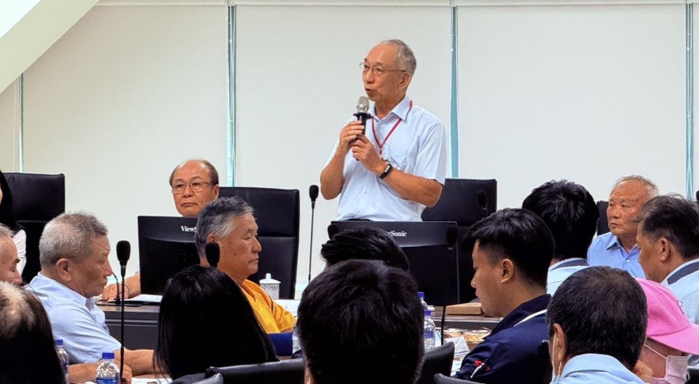 與承裝業座談 台電北南區處聚焦電動車用電與RE30綠能推廣 1 《圖說》北南區處處長楊顯輝表示,將利用座談會積極回應承裝業問題,提升申辦與服務品質。〈北南區處提供〉
