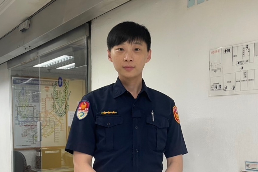 一回頭 太太不見了 澳籍夫妻北車失散 捷警逐站尋人 異鄉旅客再次重逢相擁而泣 1 吳岡諾