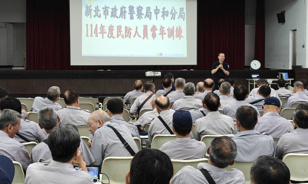 警力有限民力無窮 中和民防義警常訓強化協勤能力 3 《圖說》中和分局民防及義警人員常年訓練,充實執勤技巧與專業。〈中和分局提供〉