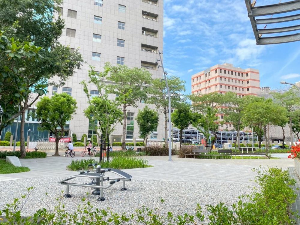 舊市區新典範 三重行政園區計畫打造2公頃城市綠洲 5 《圖說》過圳公園改善後。〈城鄉局提供〉