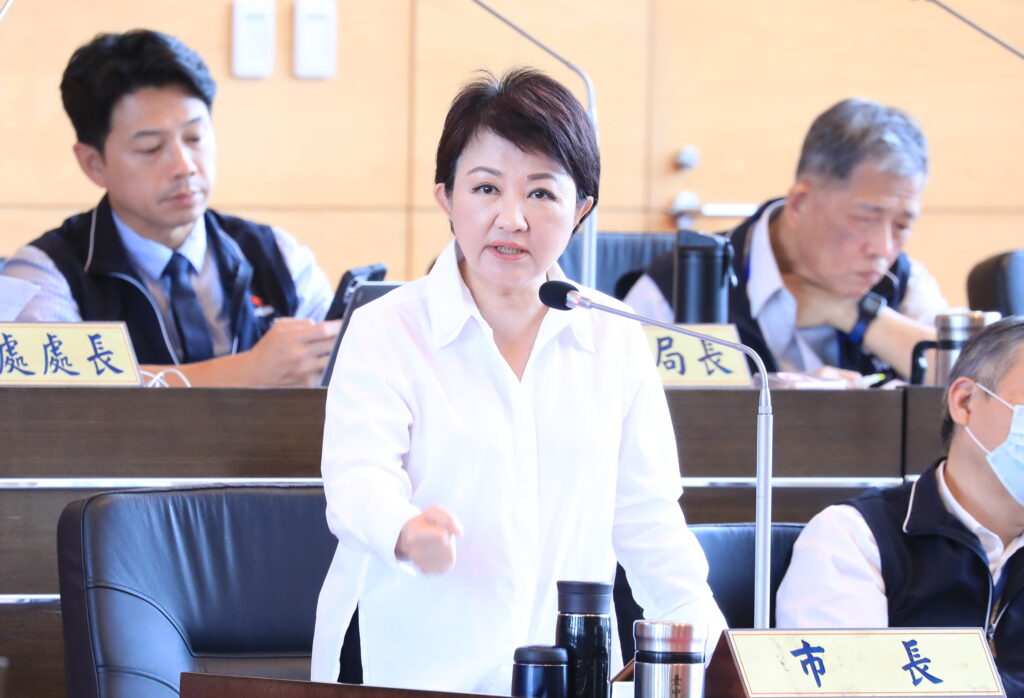 「法院是執政黨開的 」 盧秀燕坦言:對補助款訴願結果悲觀 1 議員關注能源轉型國安風險 盧市長 應採 雞尾酒式發電 確保穩定供電