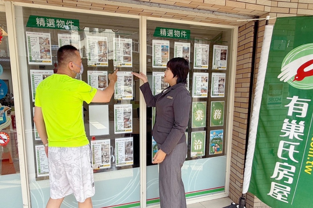 淡水電梯大樓 現代居住新選擇 從921受災戶到房仲店長 用專業打造口碑 3 ▲「全程陪伴」模式讓幸玟70%的客戶來自回頭客或轉介紹,成功在紅海市場中建立個人品牌辨識度。(圖/業者提供)