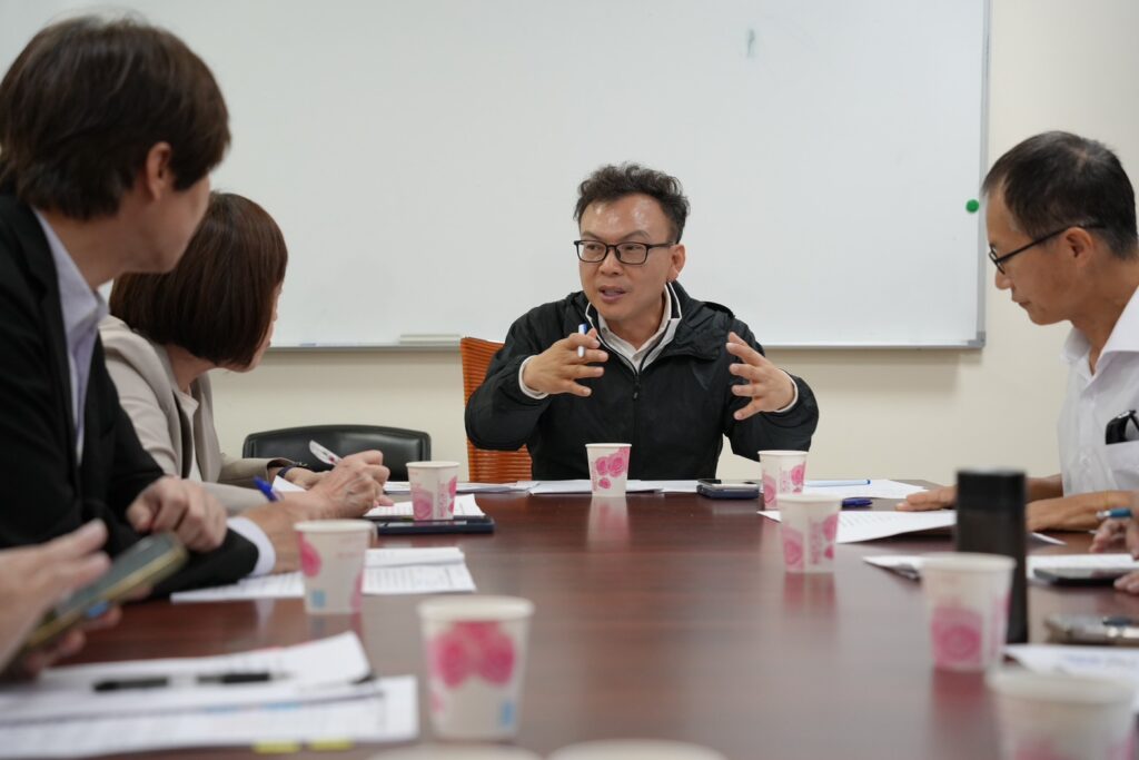 加速推動「大新竹輕軌」 鄭正鈐要求中央兩週內核定可行性研究經費 2 114071111