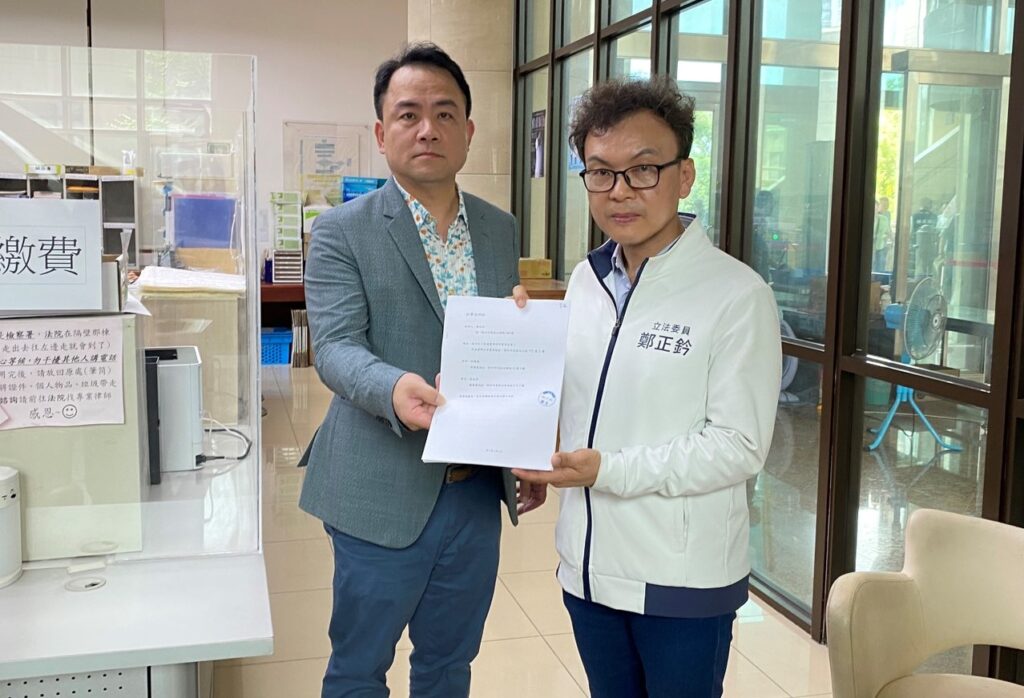 按鈴告發竹市綠營及罷團造謠抹黑 鄭正鈐:依法提告絕不姑息 2 S 51732498