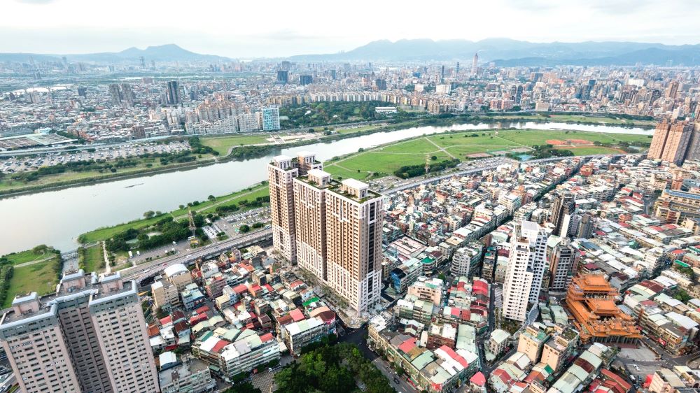 都更二箭主幹道核准54件 2.0升級版展延至明年底 1 《圖說》永和大陳單元空拍圖。〈城鄉局提供〉