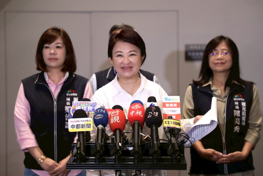 雙十國慶閃耀中台灣 盧秀燕:國慶晚會重返台中、煙火移師南投 1 盧市長宣布國慶晚會在台中喜訊