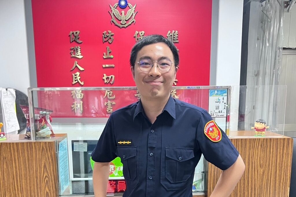 貨車司機遺落現金11萬 熱心民眾通報萬華警即時尋回 1 藍乙軒