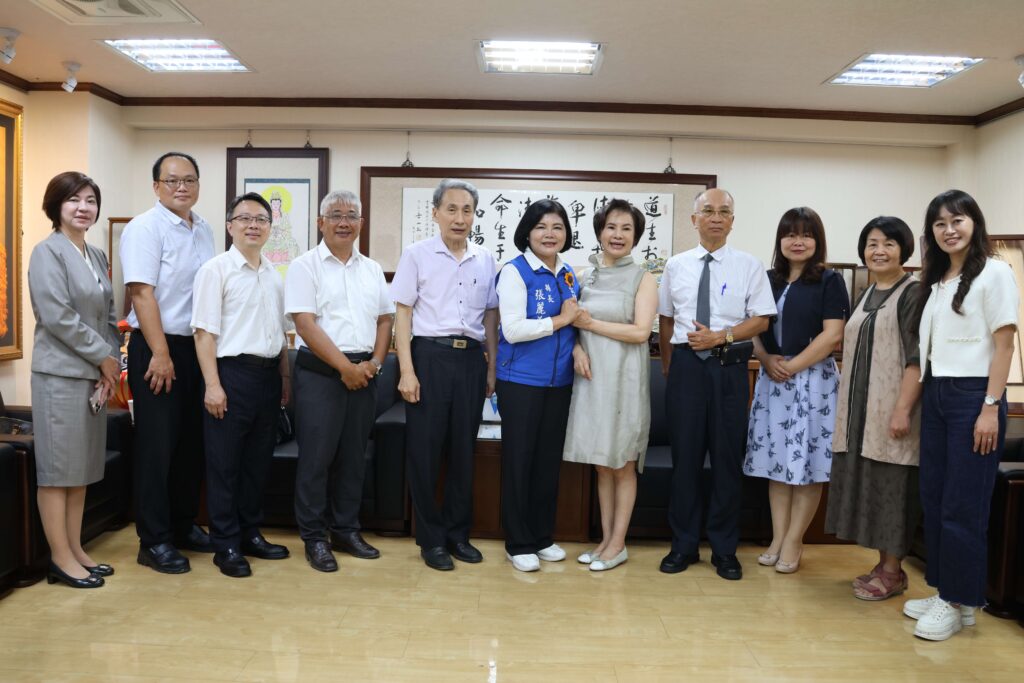 從苦學少年到慈善推手 莊雅清「點燈」助雲林清寒學生 3 986215b0 456c 42a0 acb3 79b06bd2bb48