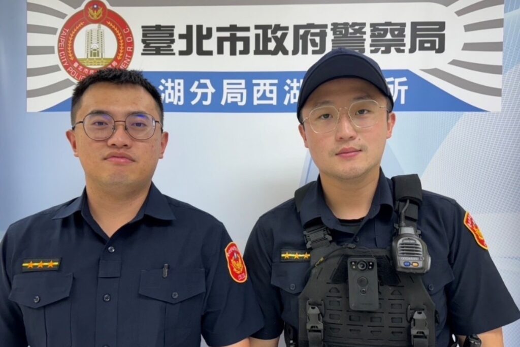 冒雨登山急救援 內湖警護八旬迷途老翁平安返家 1 MEITU 20250725 094657740 1