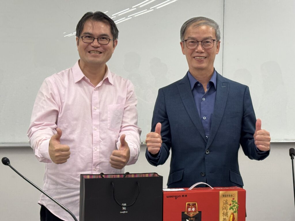 台灣勇奪Robofest世界賽12項大獎 數位產業署署長接見表揚讚許 3 S 99164165