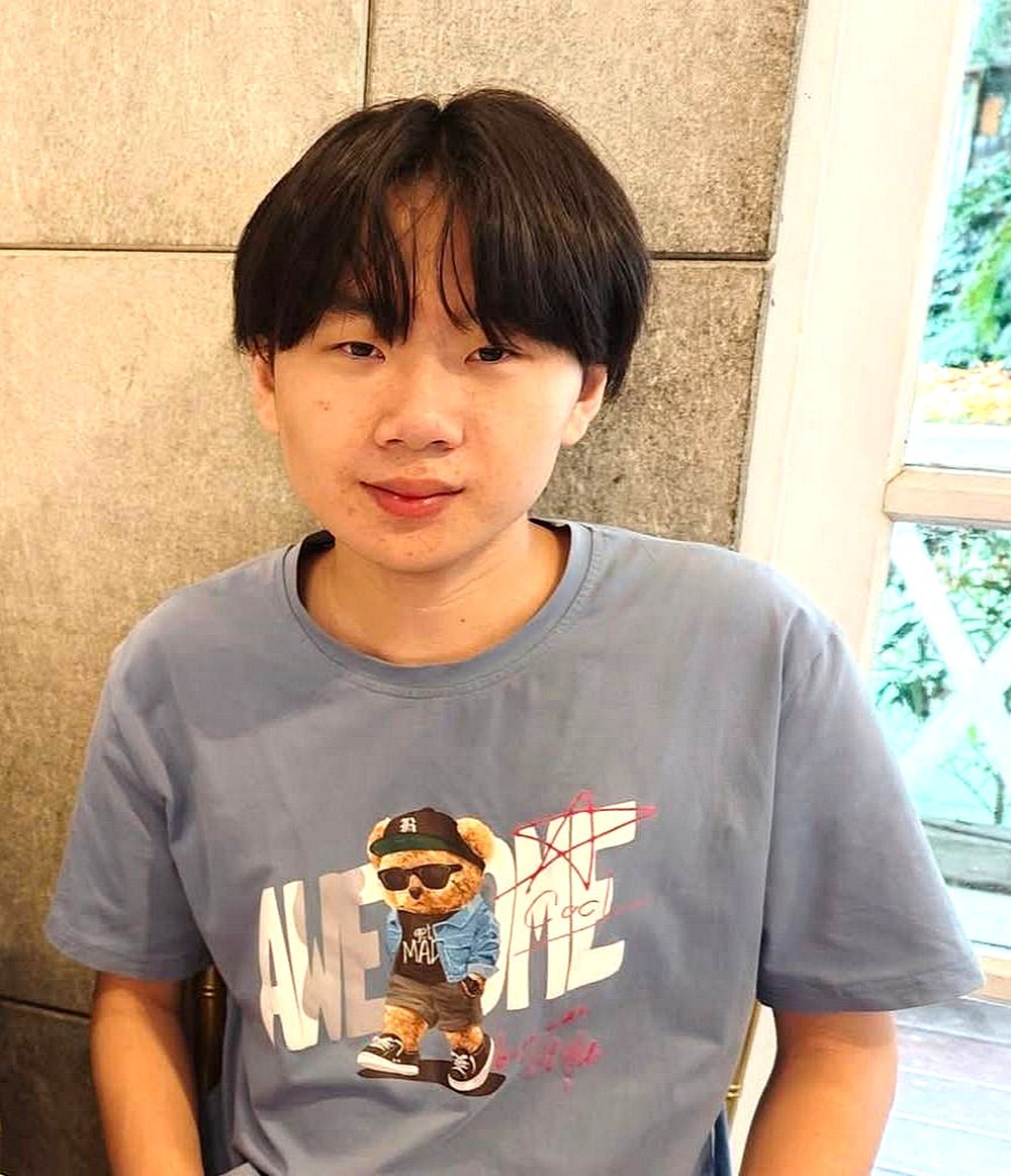 286位錄取頂大 新北四技甄選入學再創佳績 2 《圖說》新北高工資訊科張富翔錄取臺科大資訊工程系。〈教育局提供〉